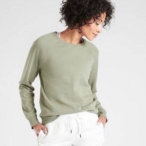 🌸 Spring drop. Athleta Sundown sweatshirt